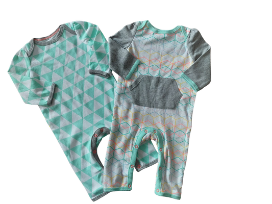 set de 2 pijamas “geometric vibes” – cloud island (talla 0-3 meses